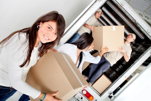 Local moving van for flat and furniture transport in Kentishtown